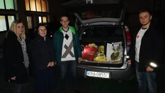 Młoda Endecja wspiera świetlicę środowiskową w Krakowie